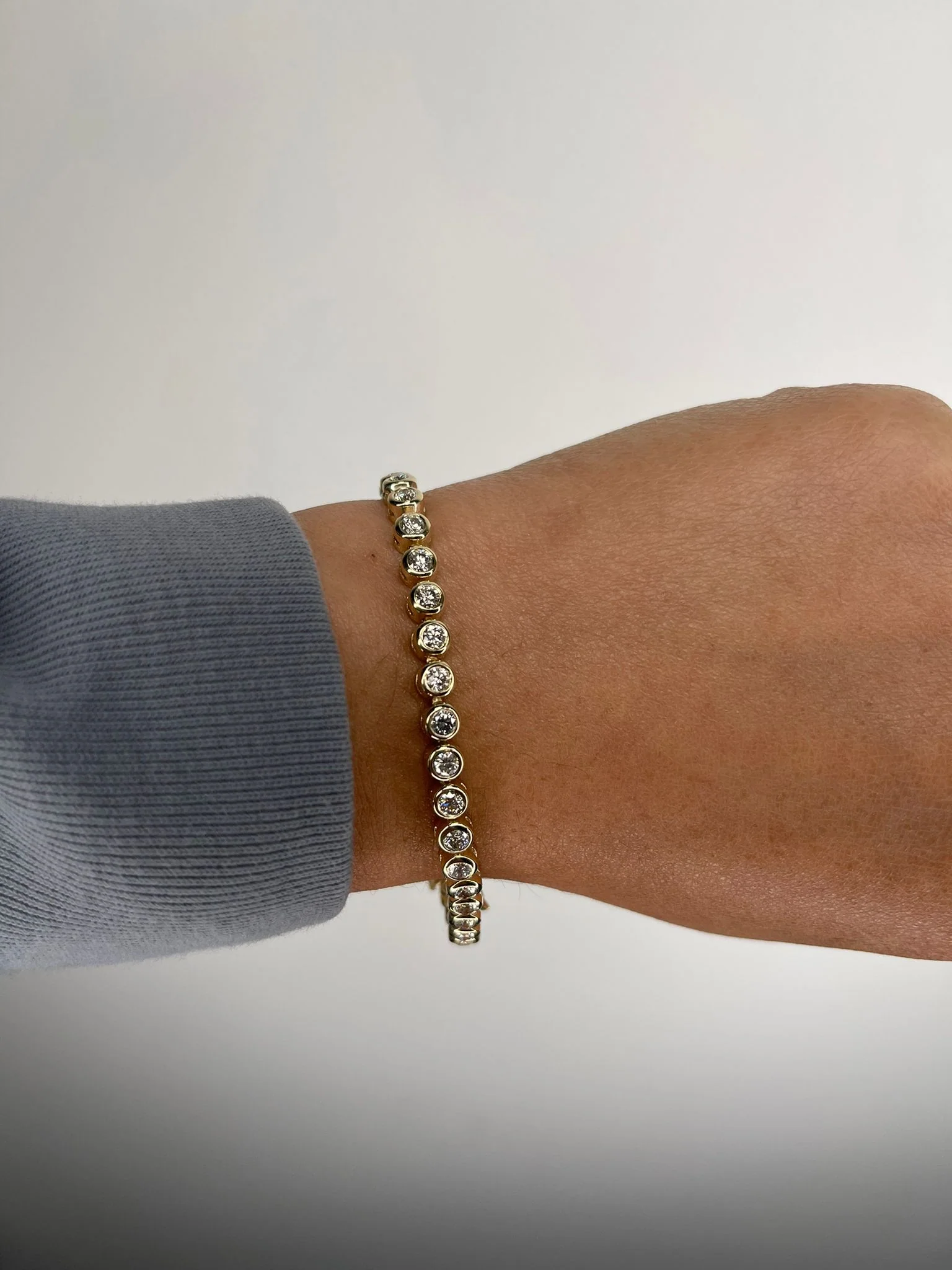 Natural Diamond Tennis Bracelet - Bezel Set - Image 5