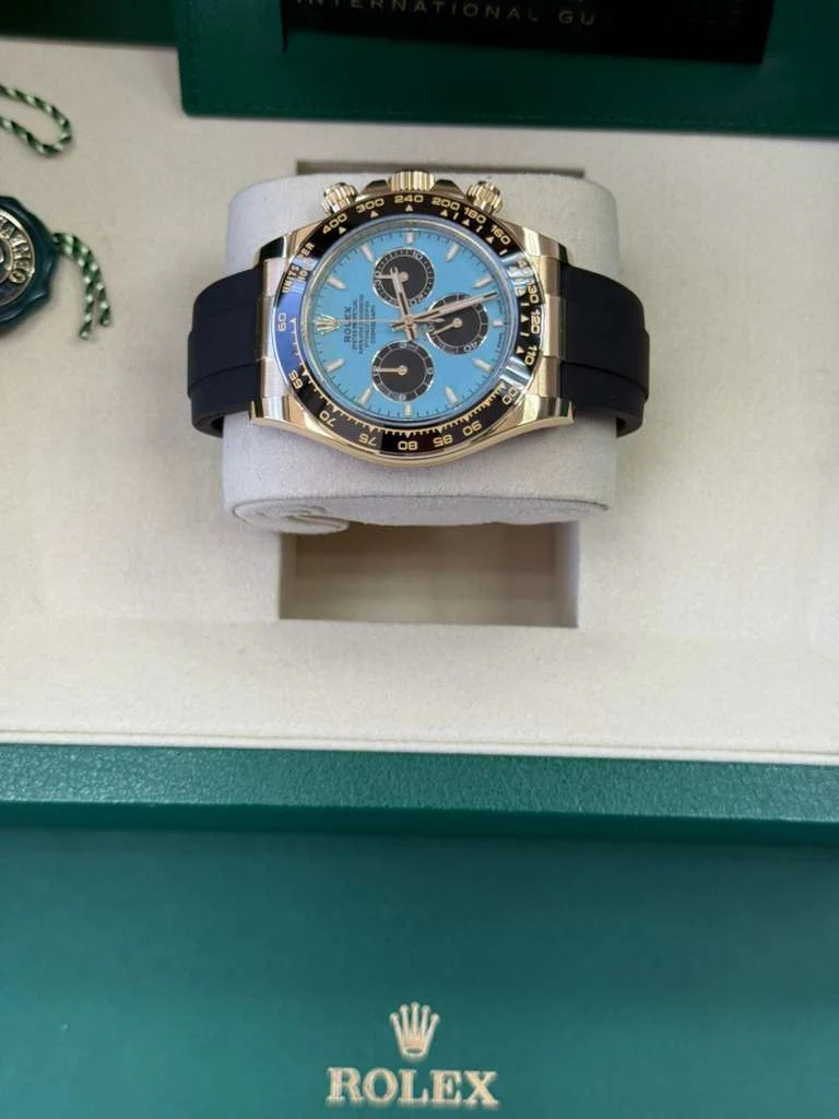 Rolex Cosmograph Daytona "Tiffany" 40mm Yellow Gold Turquoise Blue and Black Dial Black Ceramic Bezel Oysterflex 126518LN – New 2025 / 2026 - Image 8
