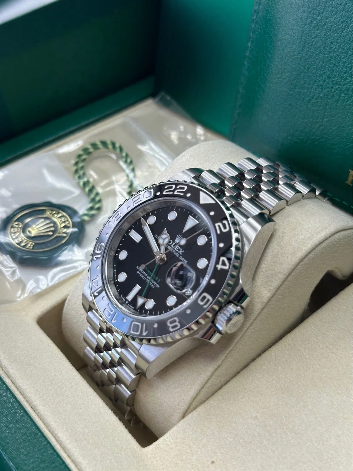 Rolex GMT-Master II "Bruce Wayne" 40mm Black Dial Black Bezel Jubilee Bracelet 126710GRNR – New 2025 / 2026 - Image 3