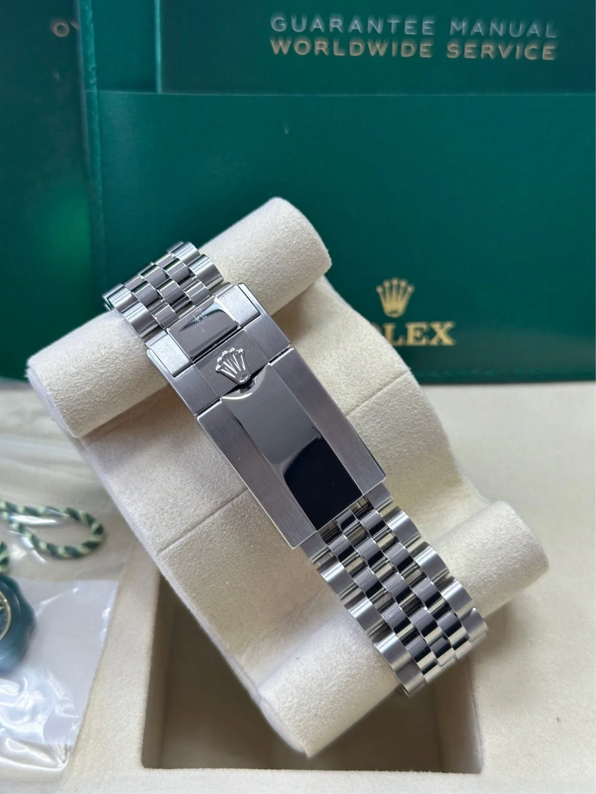 Rolex GMT-Master II "Bruce Wayne" 40mm Black Dial Black Bezel Jubilee Bracelet 126710GRNR – New 2025 / 2026 - Image 6