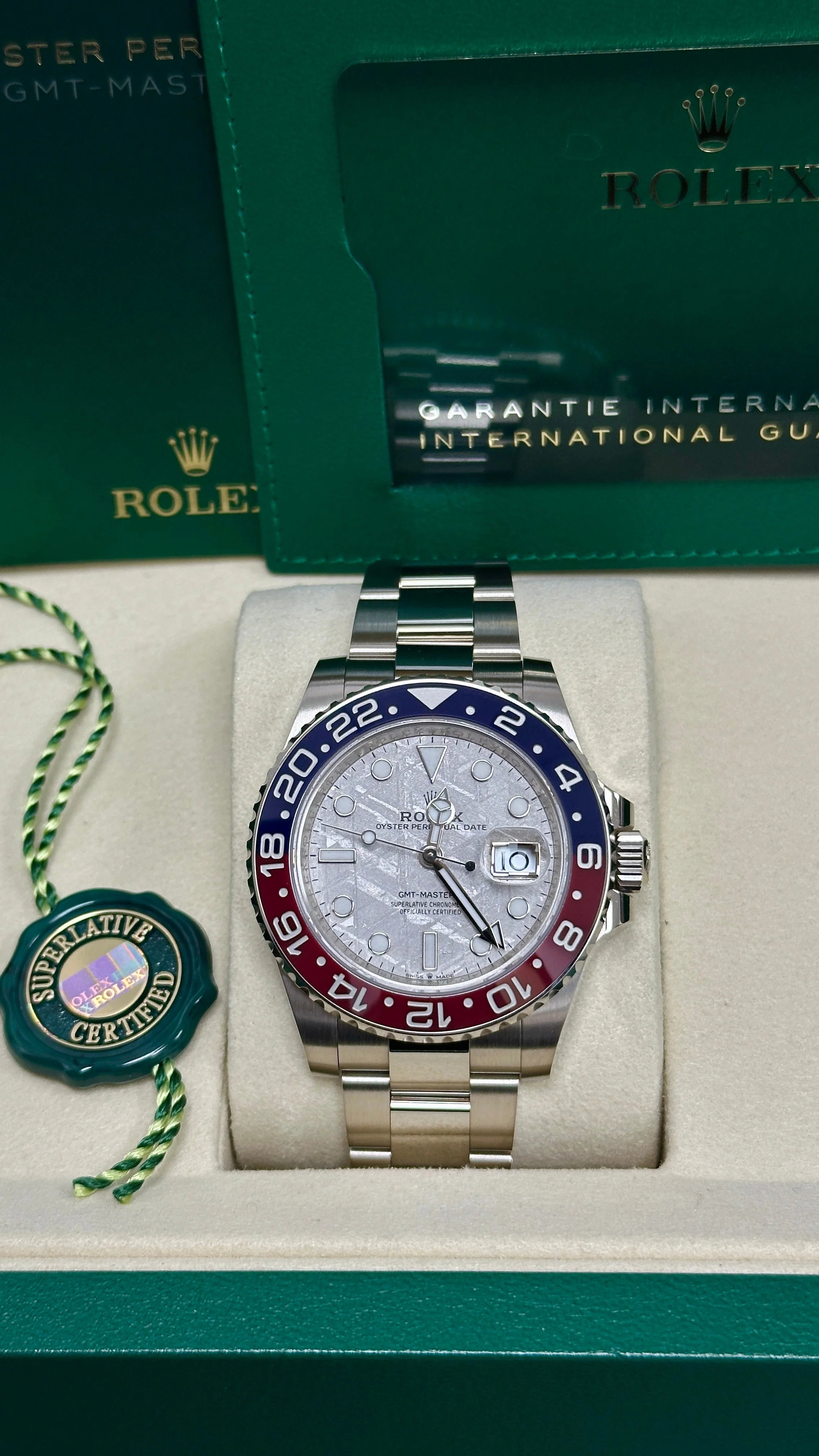 Rolex GMT-Master II "Pepsi" 40mm White Gold Meteorite Dial Blue and Red Bezel Oyster Bracelet 126719BLRO – New 2025 / 2026 - Image 3