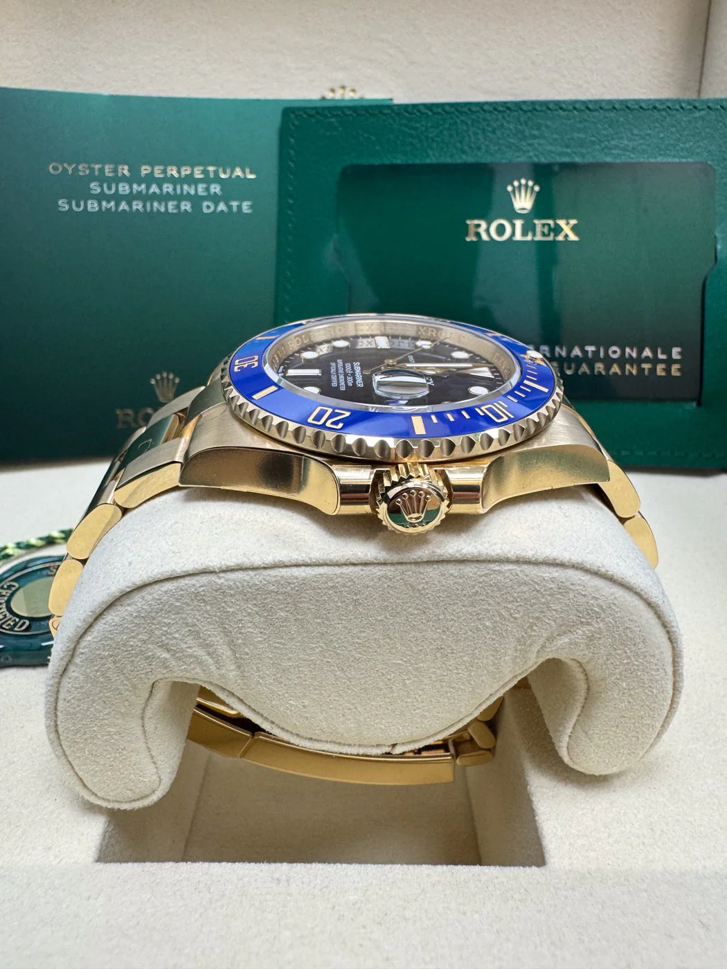 Rolex Submariner "Full Gold Bluesy" 41mm Yellow Gold Blue Dial Blue Bezel 126618LB – New 2025 / 2026 - Image 7